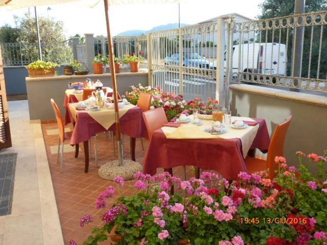 Sogno Di Mare Bed & Breakfast Pula Eksteriør bilde