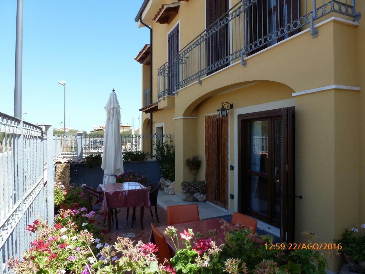 Sogno Di Mare Bed & Breakfast Pula Eksteriør bilde